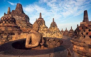https://www.oceaniacruises.com/Images/Ports/Medium/8736/SEM.jpg